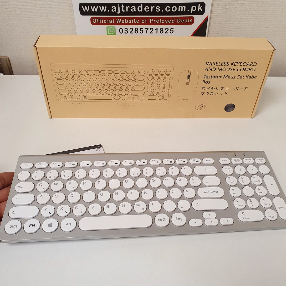Wireless Keyboard and Mouse Combo , 61060