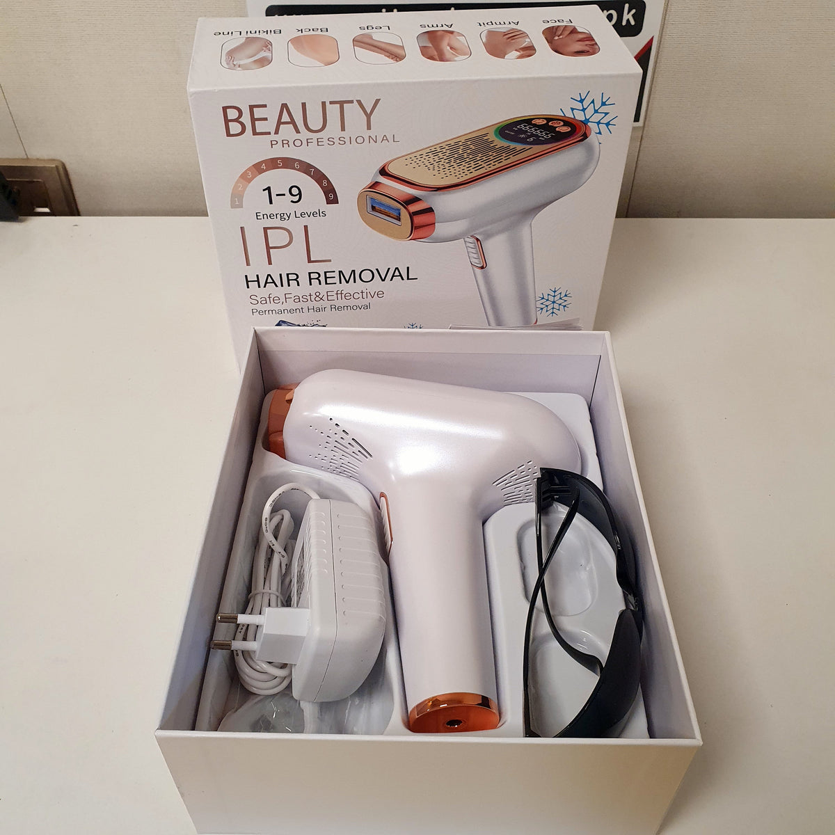 Beauty Professional hair Removal IPL machine, 15450