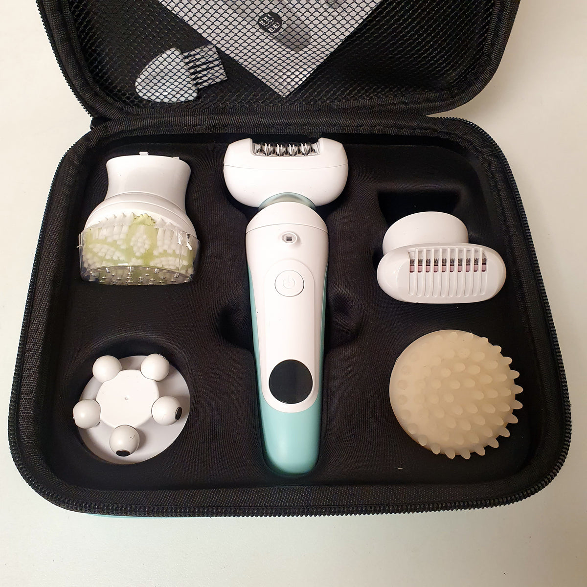 Easy Clean With Facial Accessories Beauty Cleaning Shaver, 22250