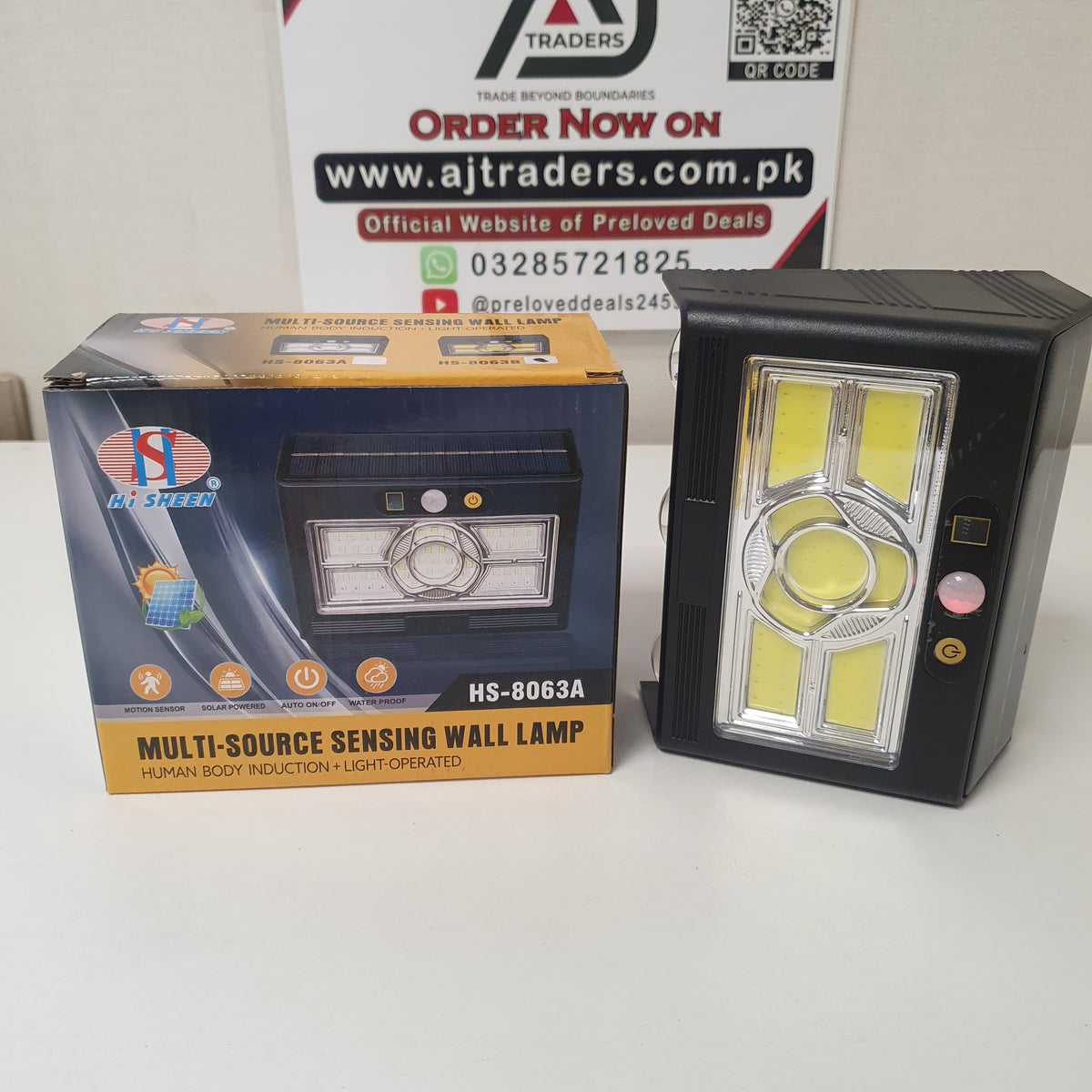 Multi Source Sensing Wall Lamp, 61450