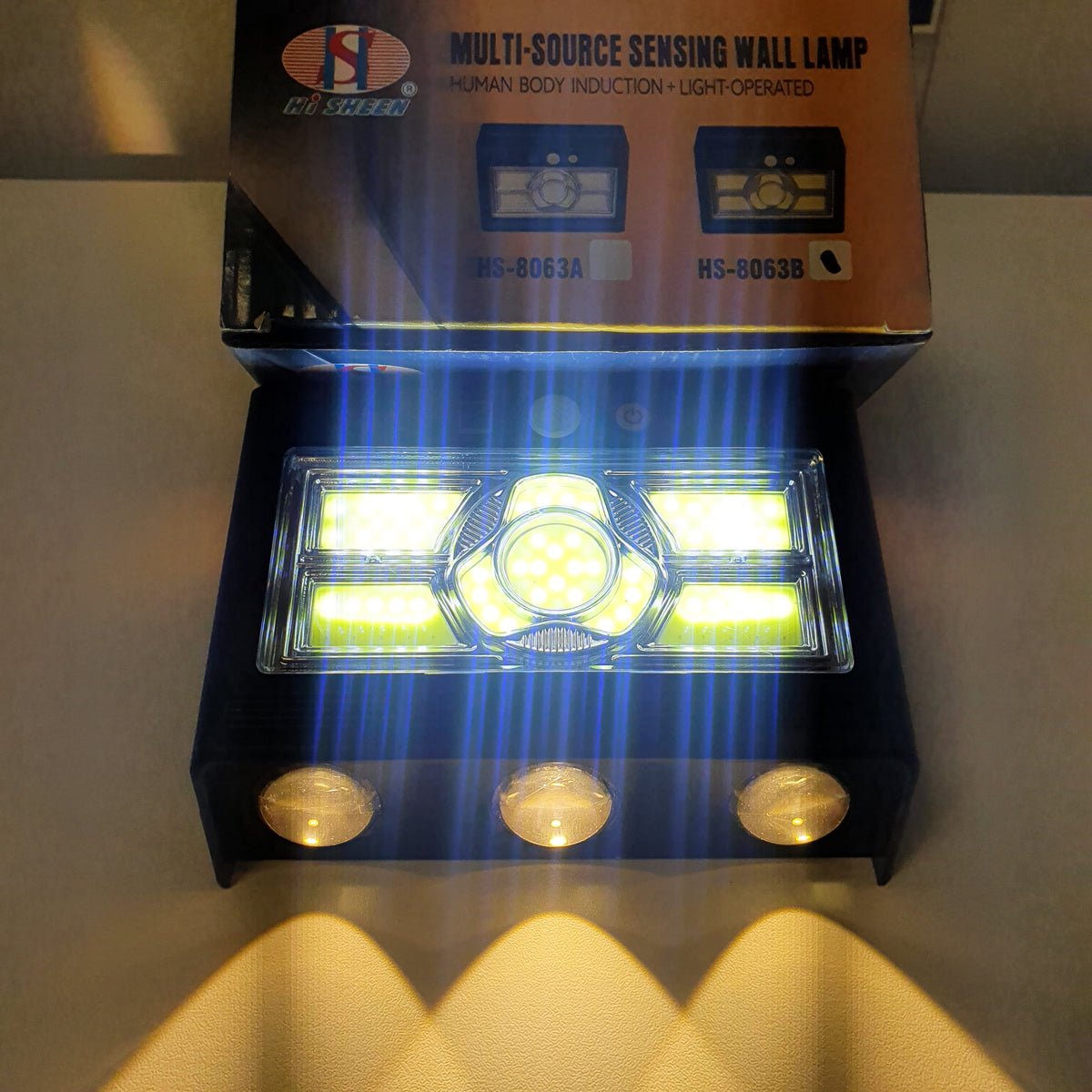 Multi Source Sensing Wall Lamp, 61450