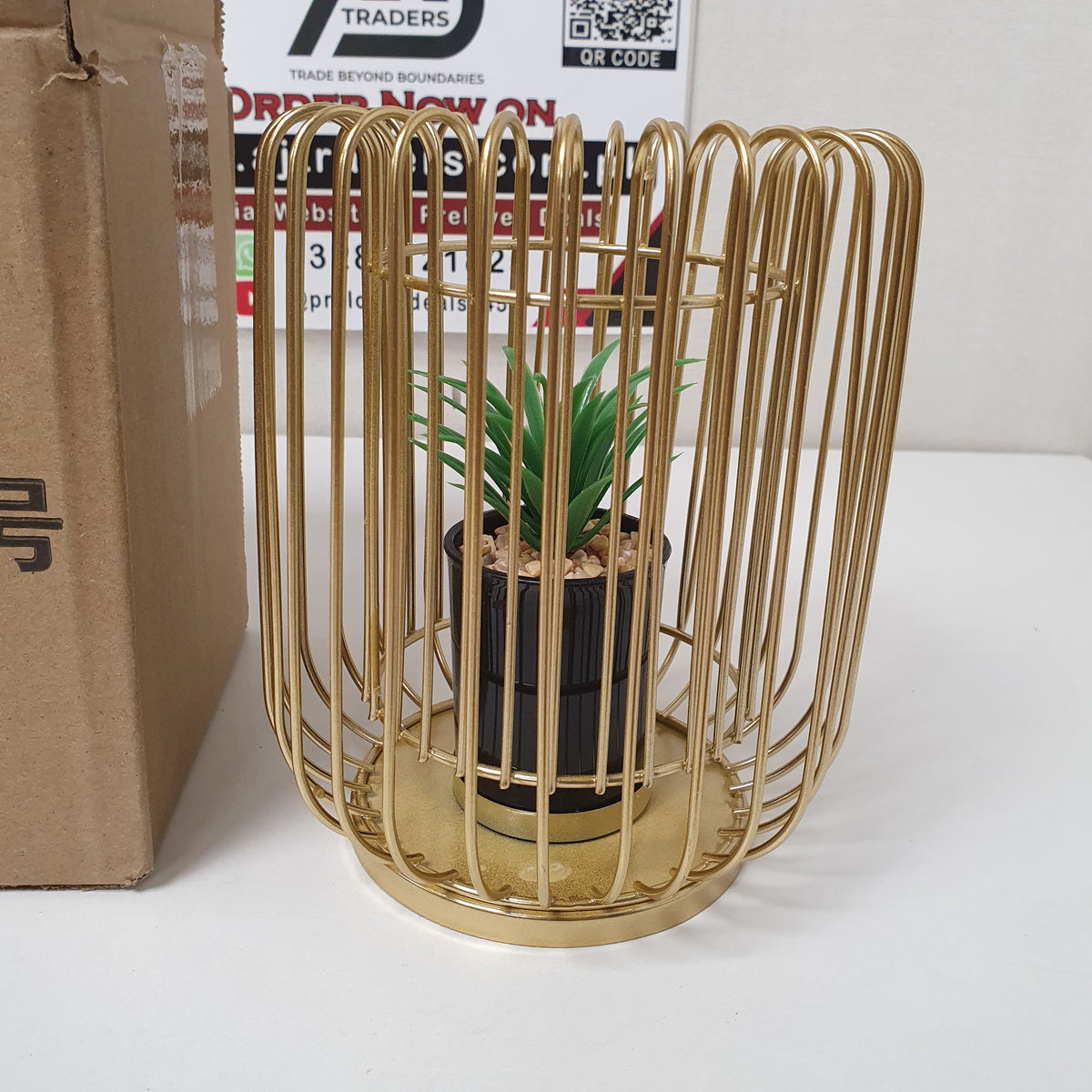 Golden Stainless steel Decoration with Grass Pot Big Size, 11750