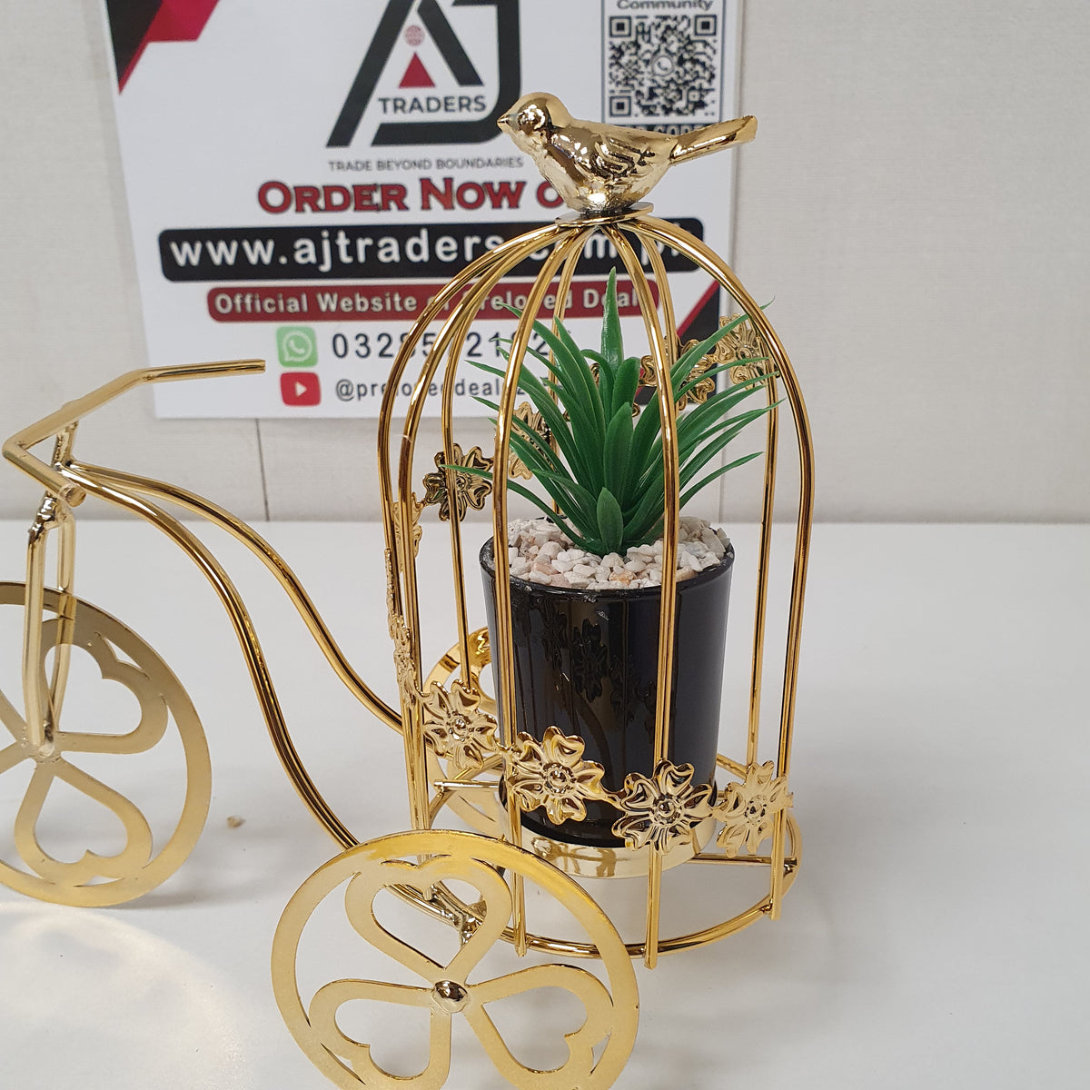 Golden Decoration Tri Cycle Style with Pot, 21700