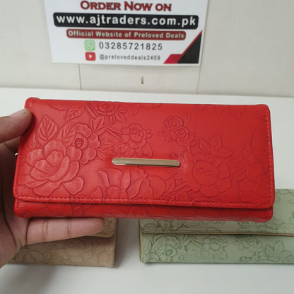 Decorative Embossed Style Ladies Wallet, 101600