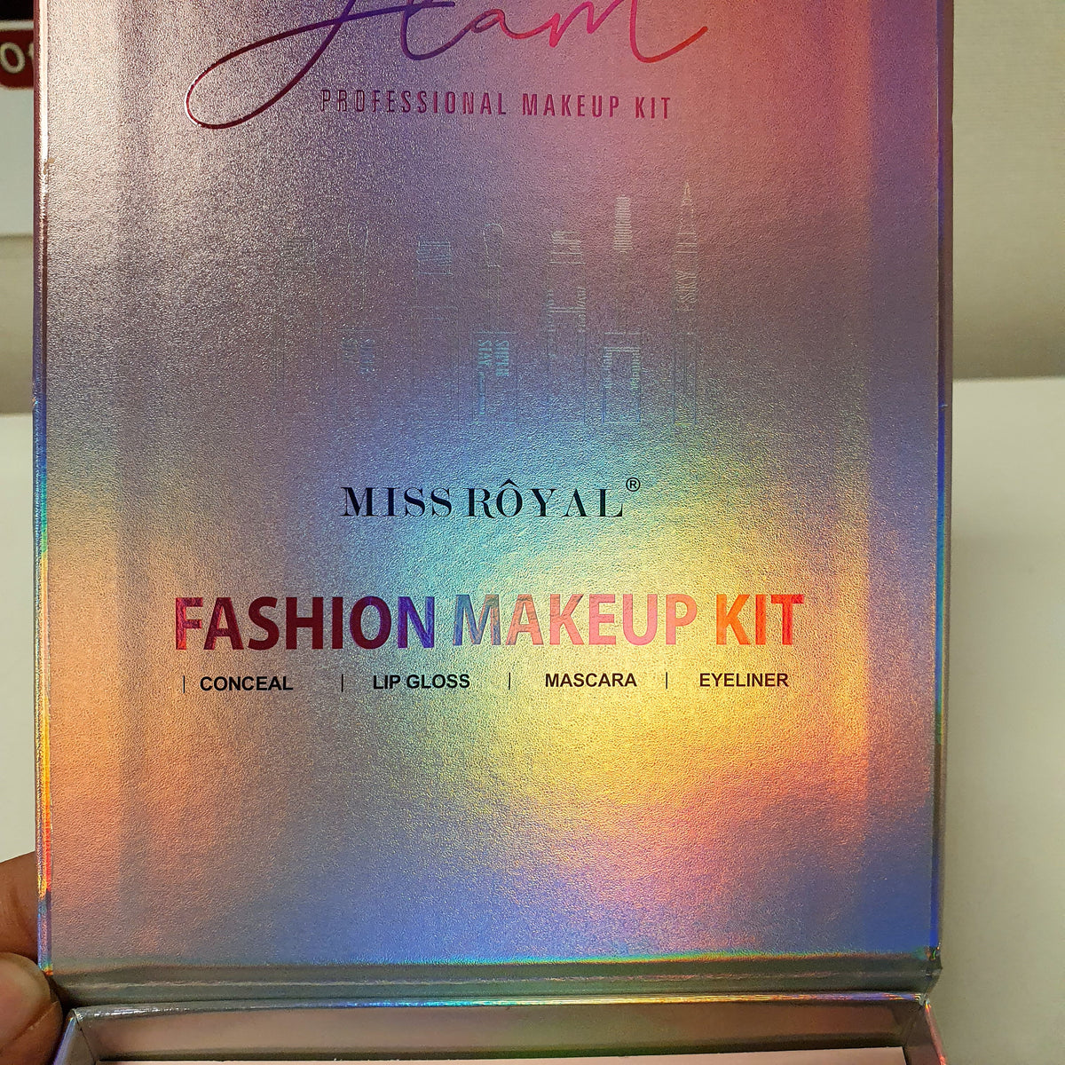 Fashion makeup Kit, 23250