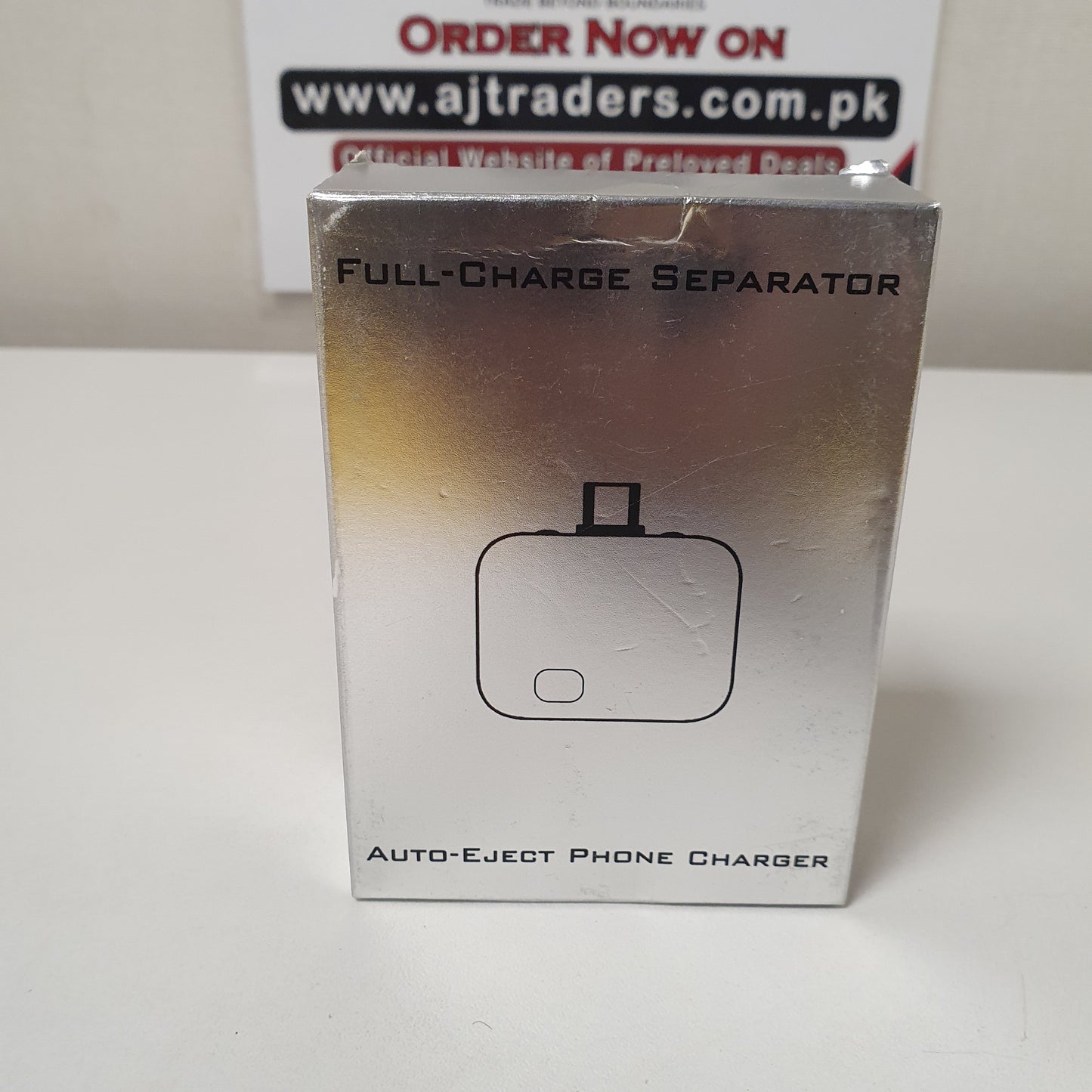 Smart Auto-Eject Phone Charger | Full-Charge Separator