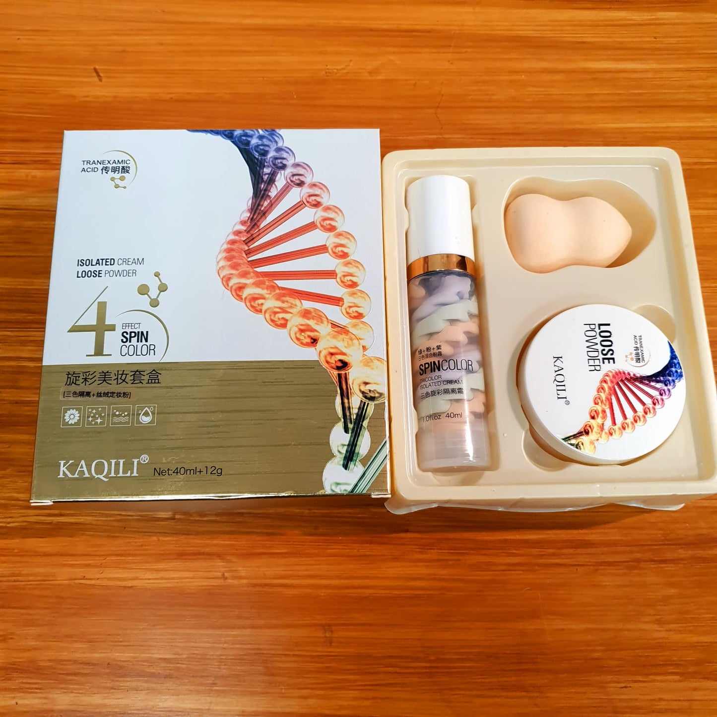 4 effect spin color isolated cream + powder and puff