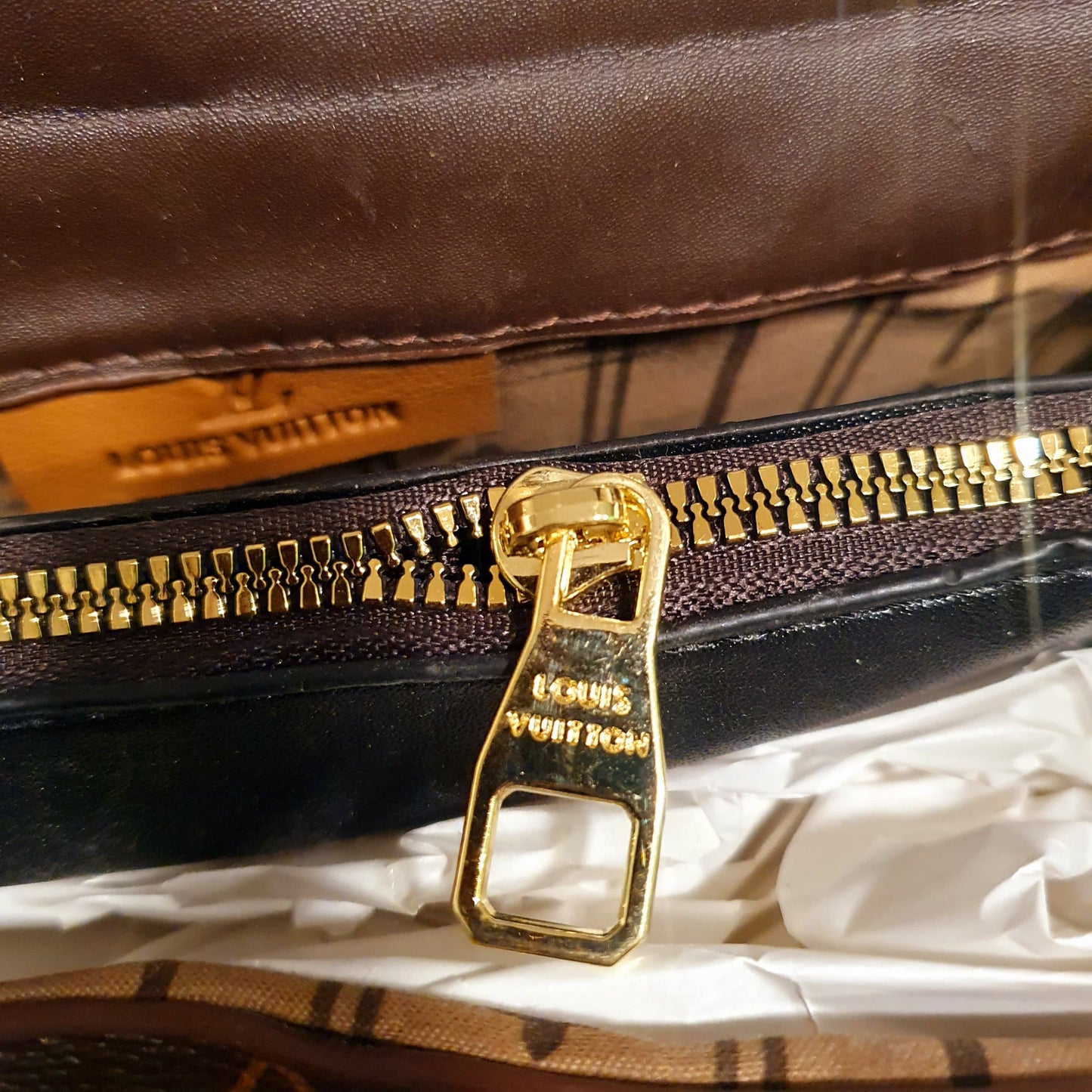 LV Ladies Hand Bag 4941