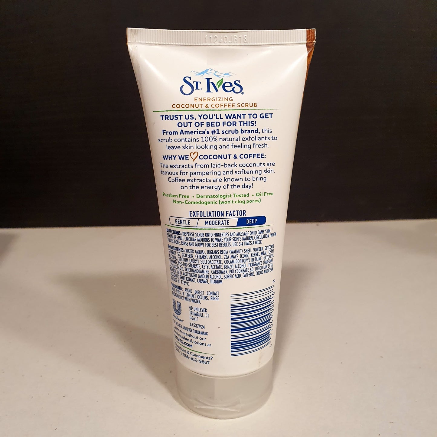 St Ilves Energizing Coconut Scrub 241250