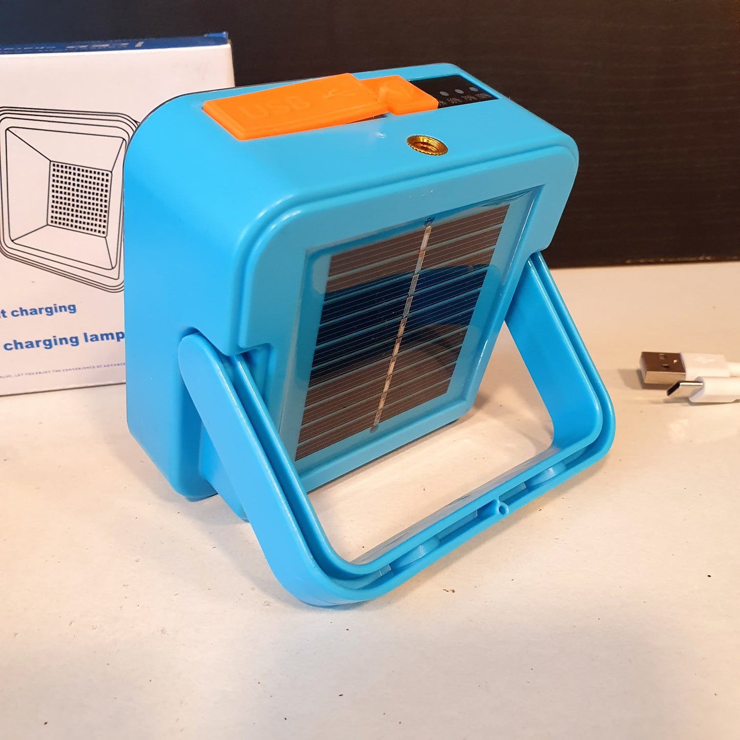 Solar Rechargeable Light 22200