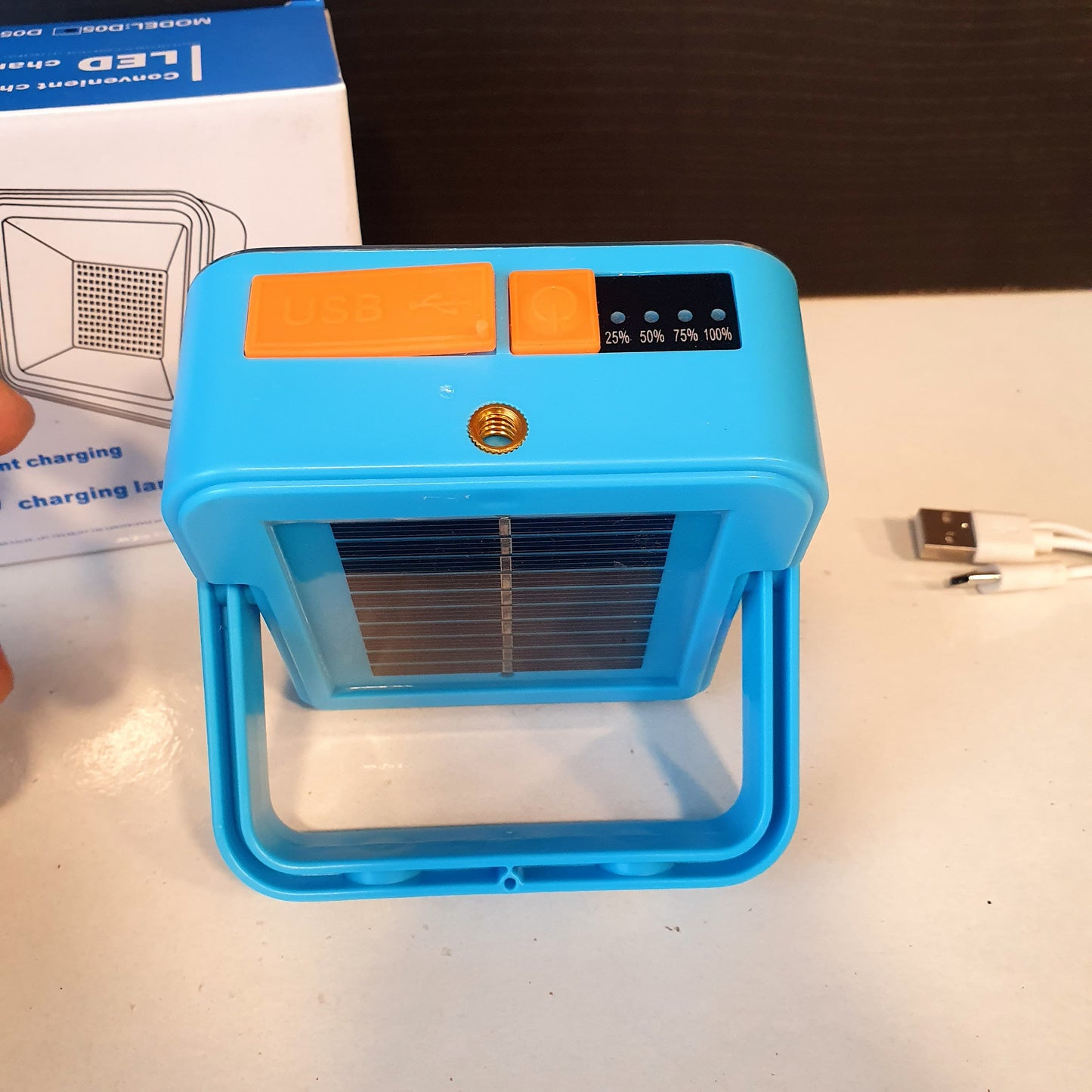Solar Rechargeable Light 22200