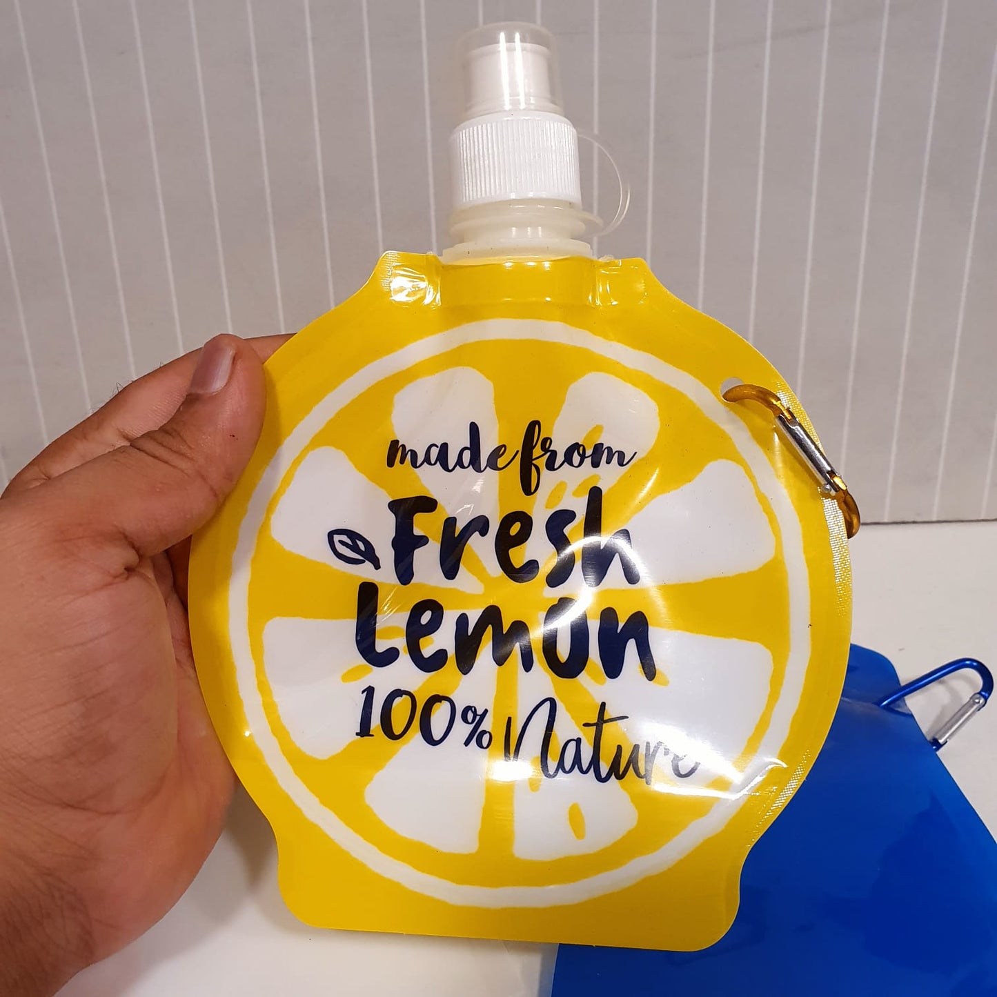 Fun and Flexible Liquid Pouches 62750