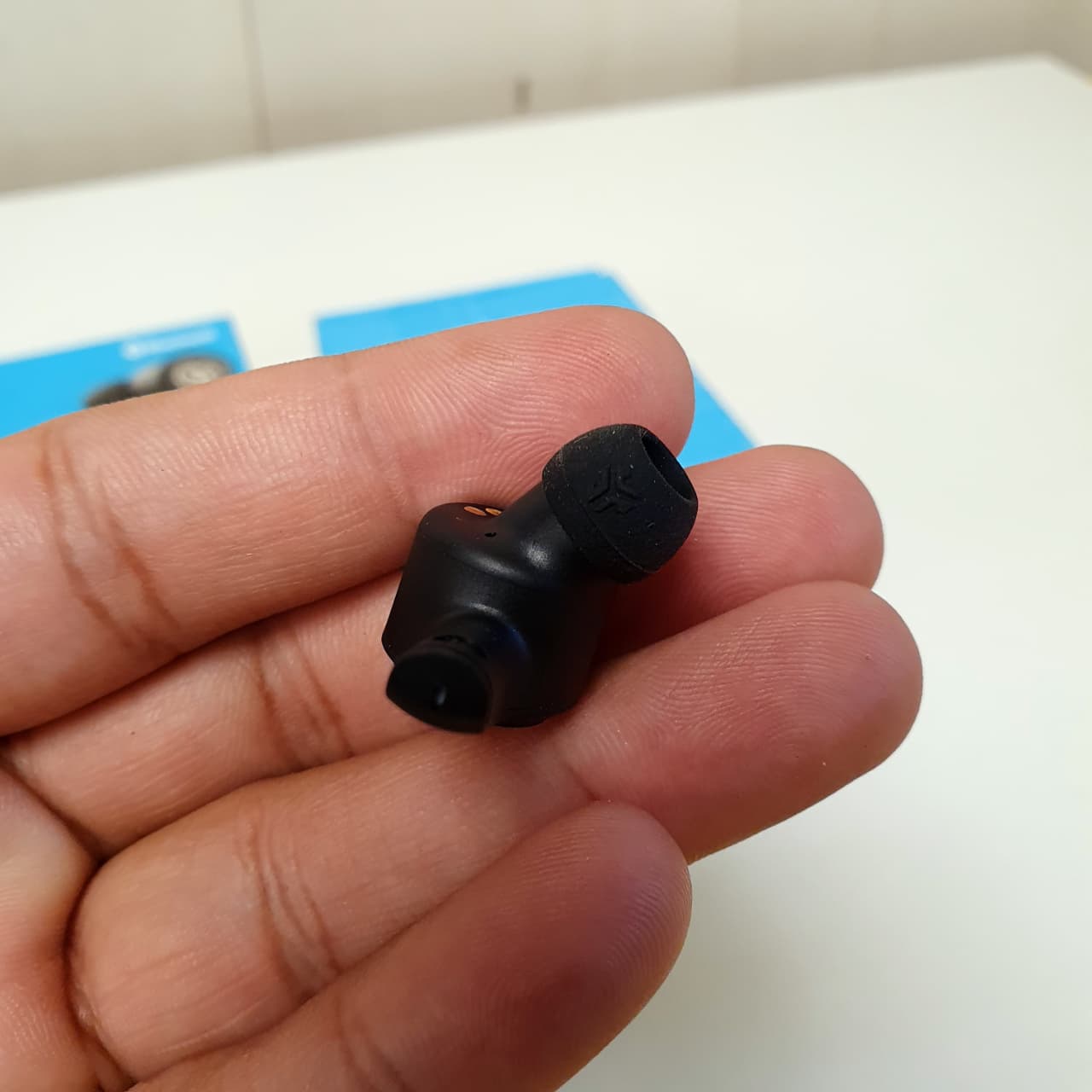 Jlabs Air Executive Ear Buds, 1225