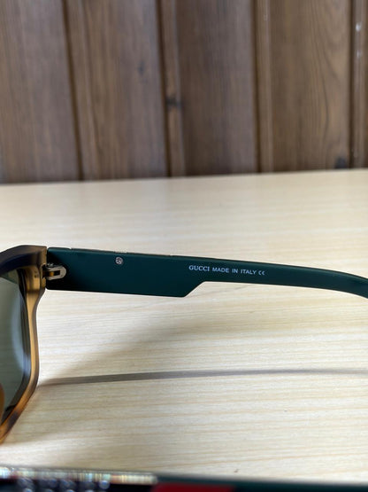 Gucci Sun Glasses 322151