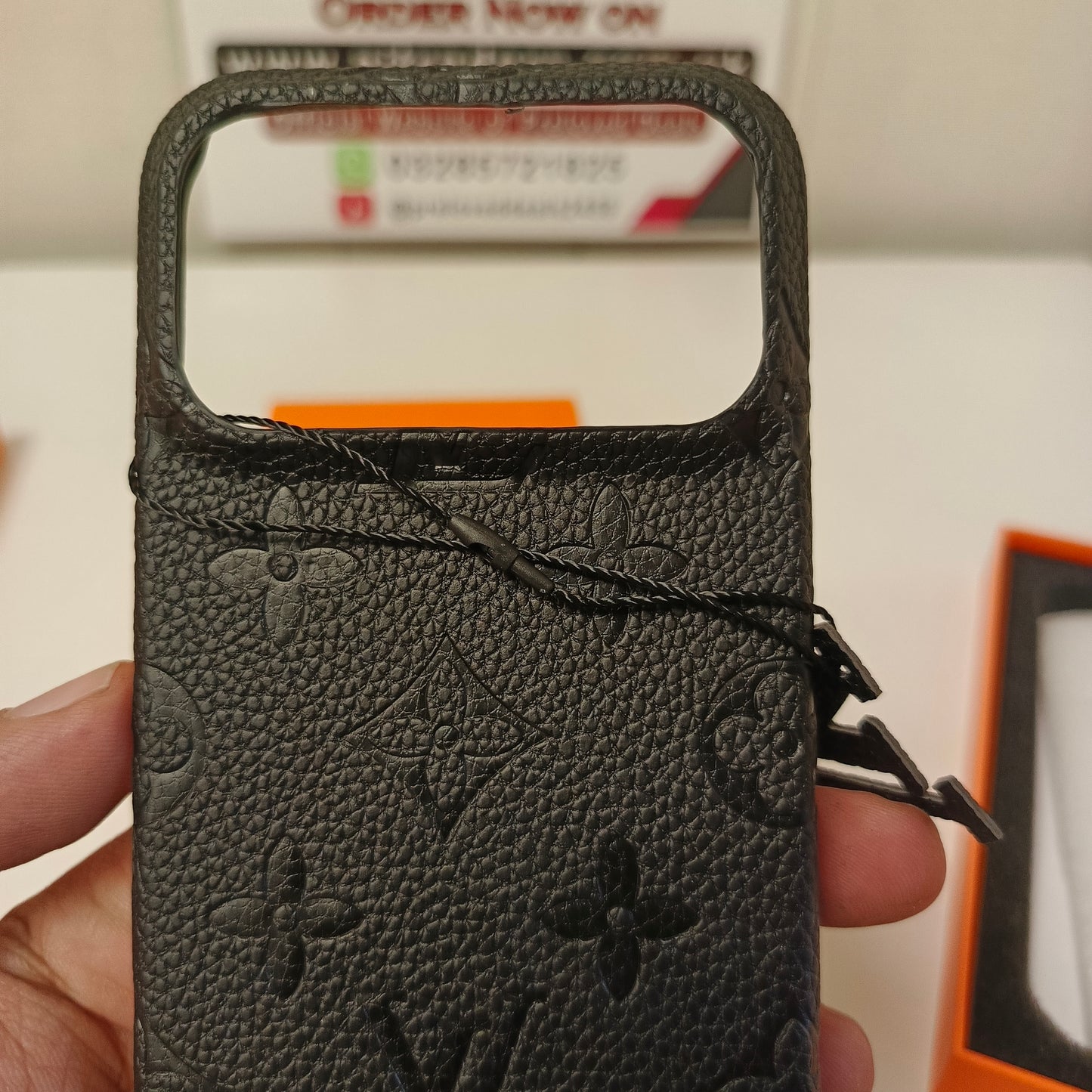 Iphone LV 17 Pro Max Cover, 161310