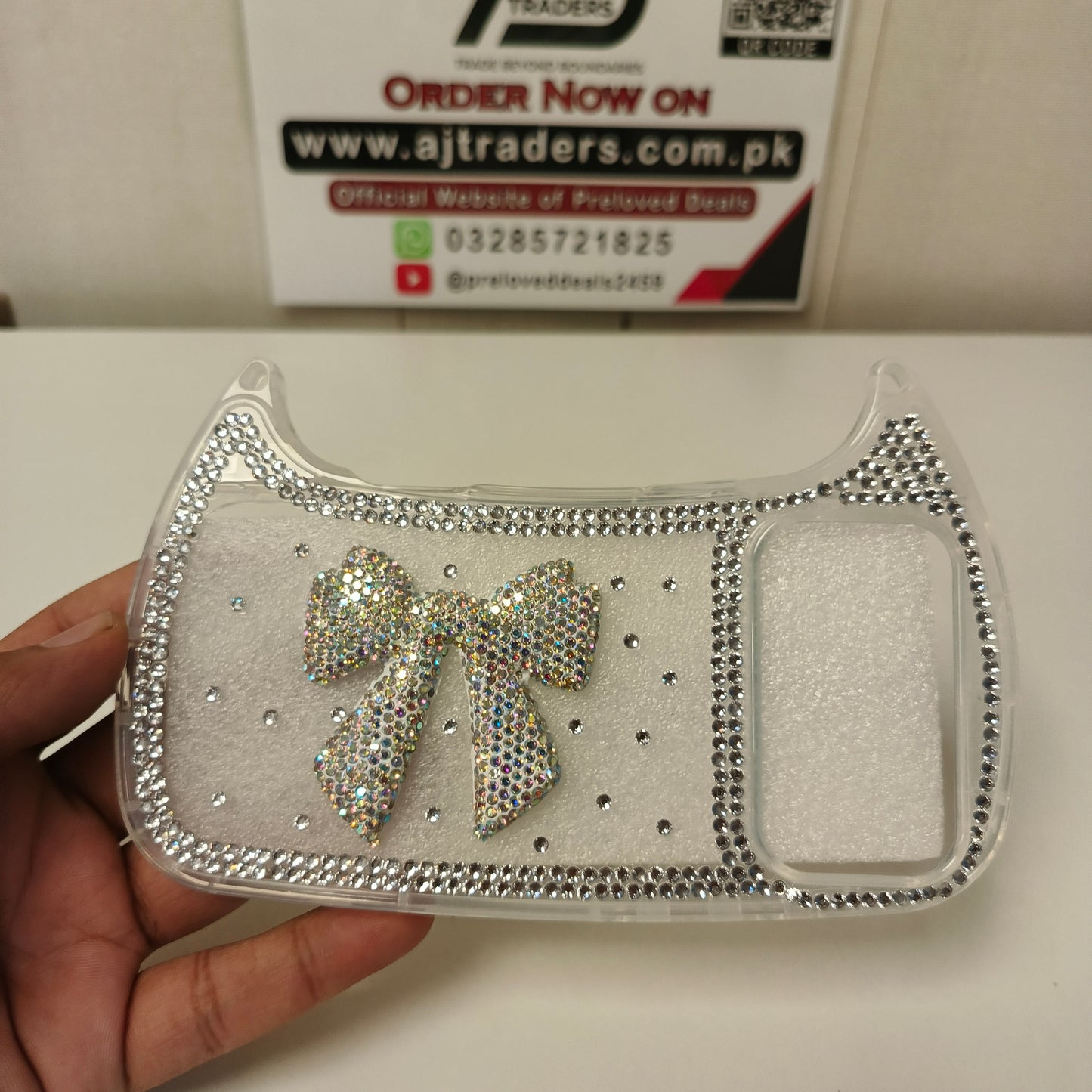 Iphone  17 Pro Max Pouch Style Diamonds Beads Cover, 51600