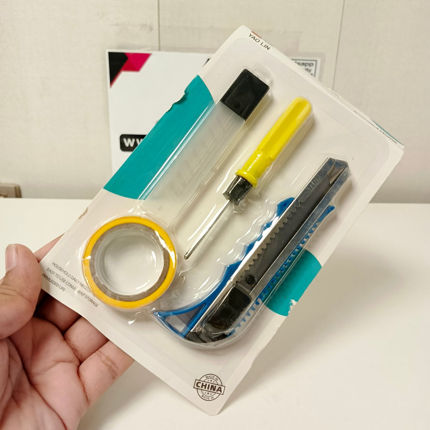 Cutter Set with Screwdriver, 121150