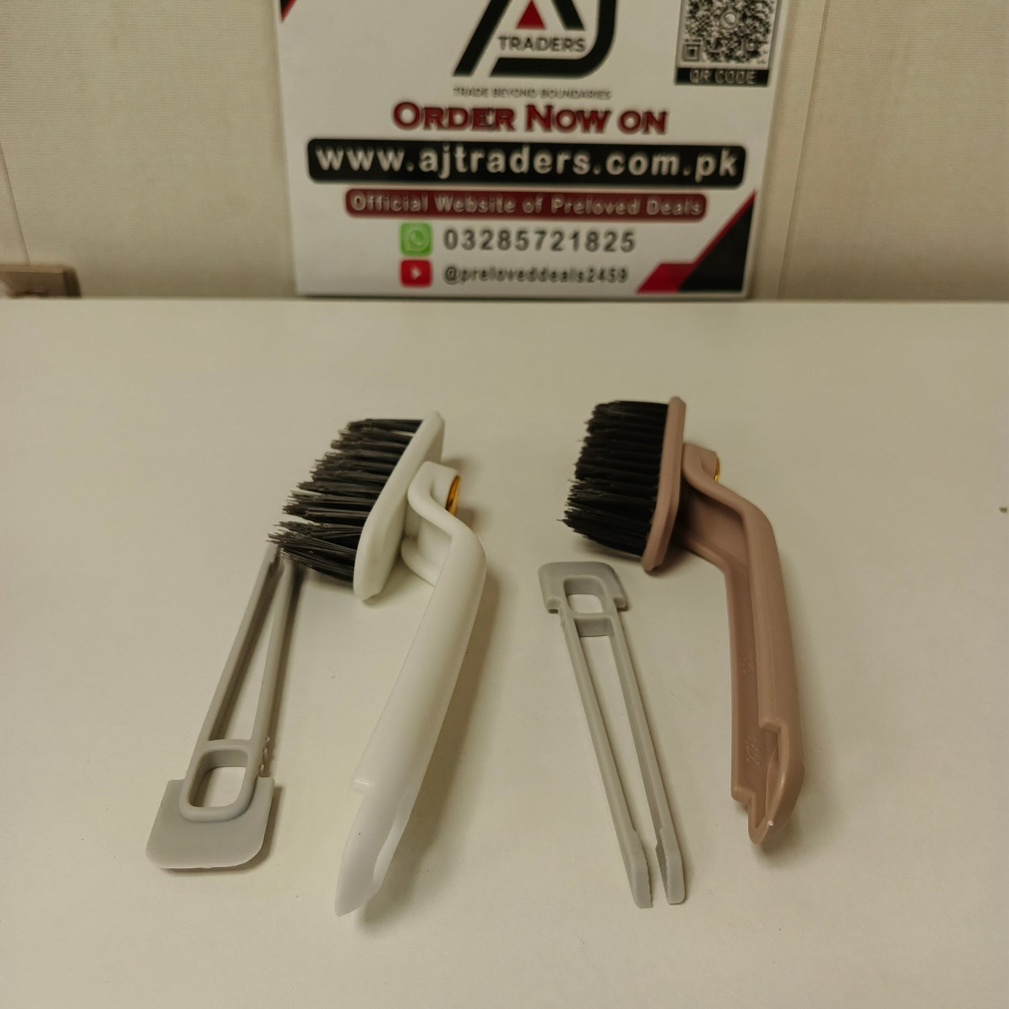 Wire Cleaning Brush, 241220