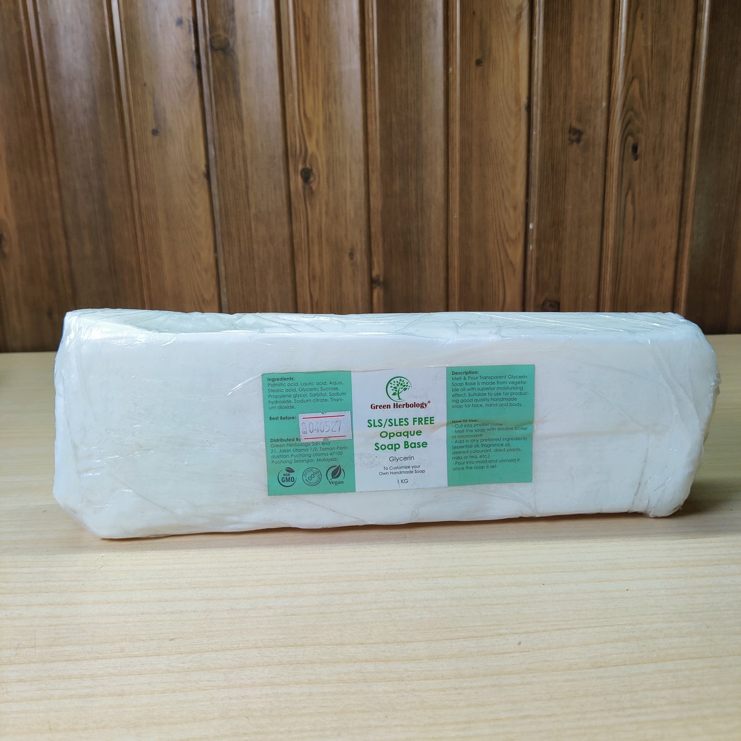 Green Herbology SLS/SLES Free Opaque Melt & Pour Soap Base 1kg