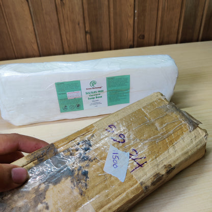 Green Herbology SLS/SLES Free Opaque Melt & Pour Soap Base 1kg