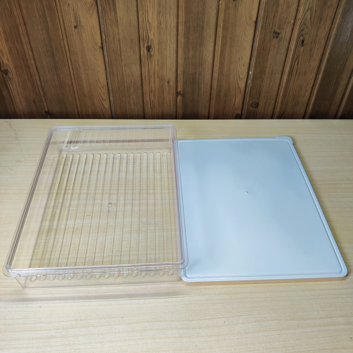 White Plastic Rectangular Storage Tray & Lid