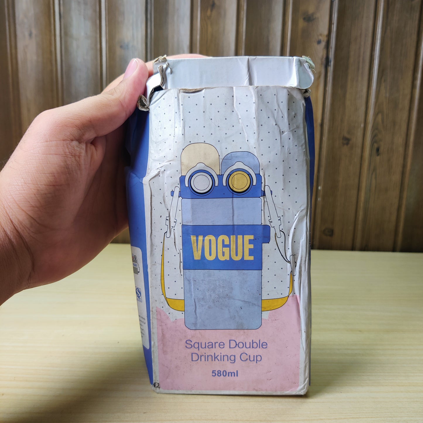 580ml Dual Drink Water Bottle with Strap - Square Drinking Cup