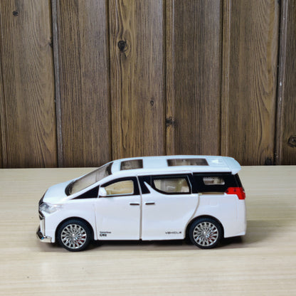 Luxury White MPV Van Diecast Model Toy Car