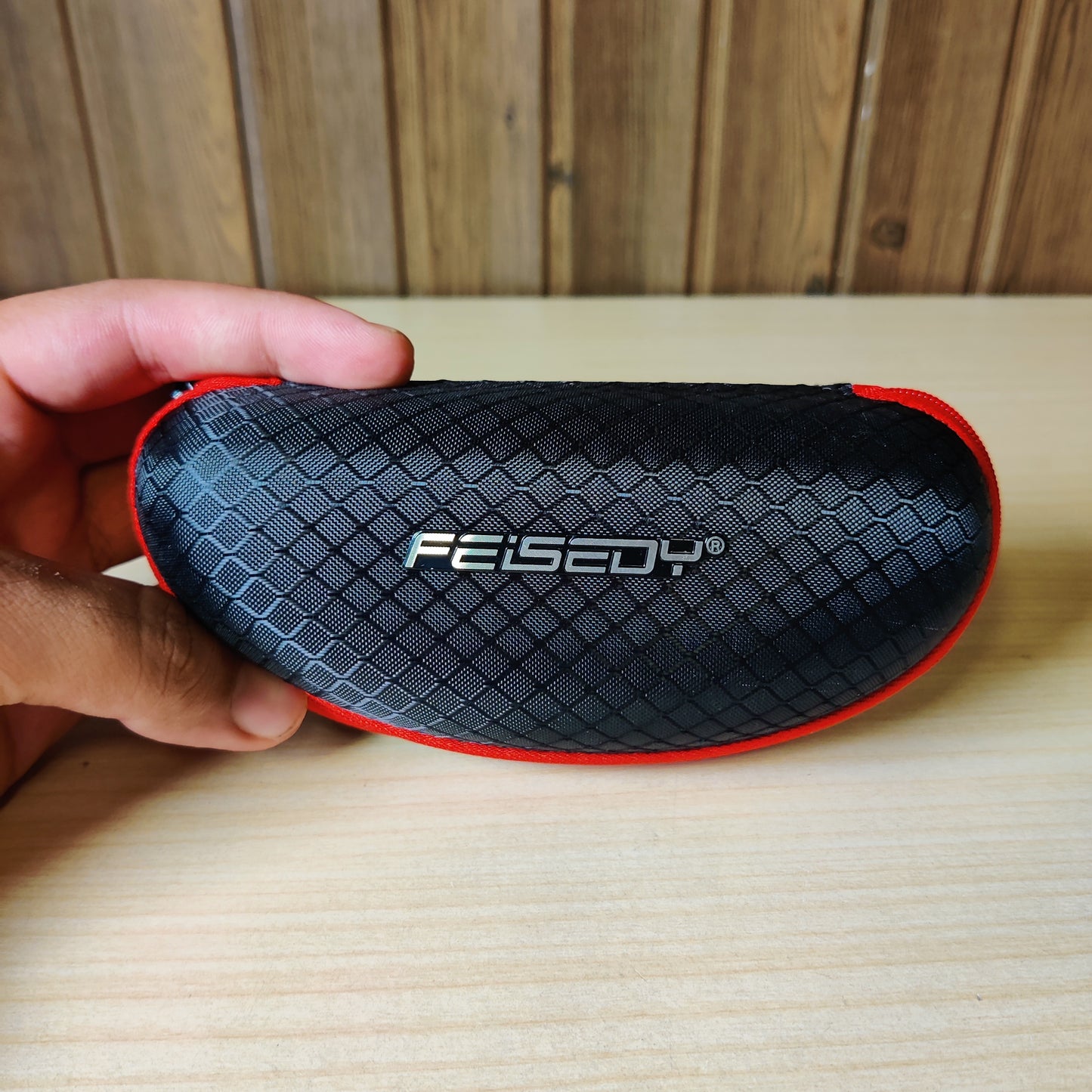 FEISEDY Metal Frame Sports Sunglasses with Case