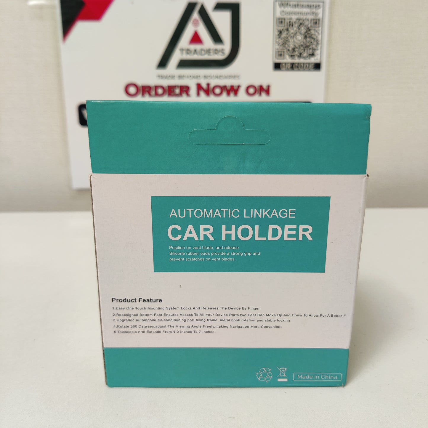 Automatic Linkage Car Holder, 1
