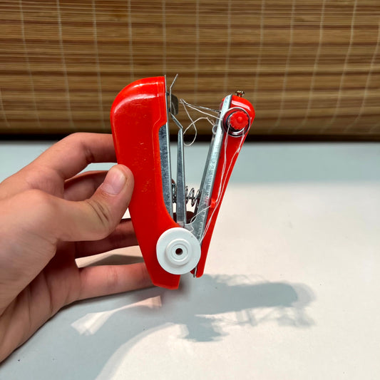 Handy Sewinbg Machine