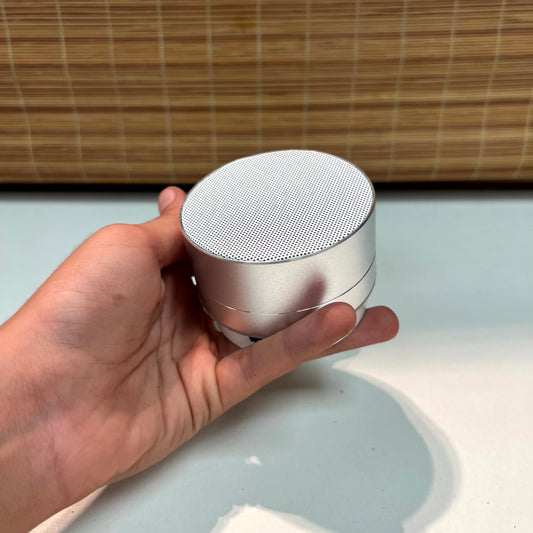 Mini bluetooth Speaker