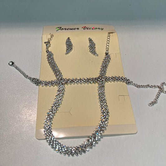 Bridal Jewellery Set Rhinestone Necklace Bracelet and earrings