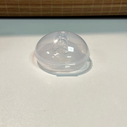 2pcs Silicone Nipple Protectors Feeding Mothers Nipple Shields Protection Cover