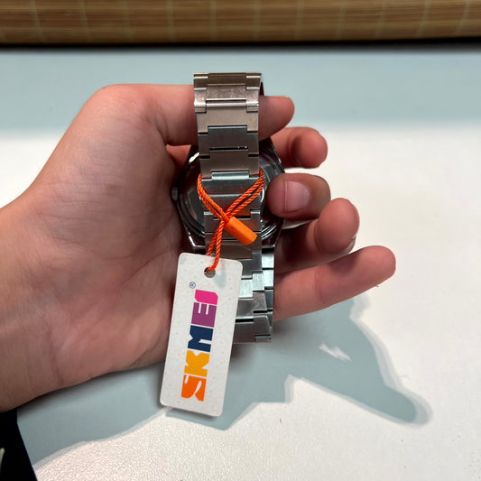 SKMEI Hi-End Watch with Date