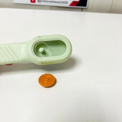1pc Multi-function automatic spot shoe brush soft hair hand pressure hanging hole suitable for clothing carpet plastic handles, 61130