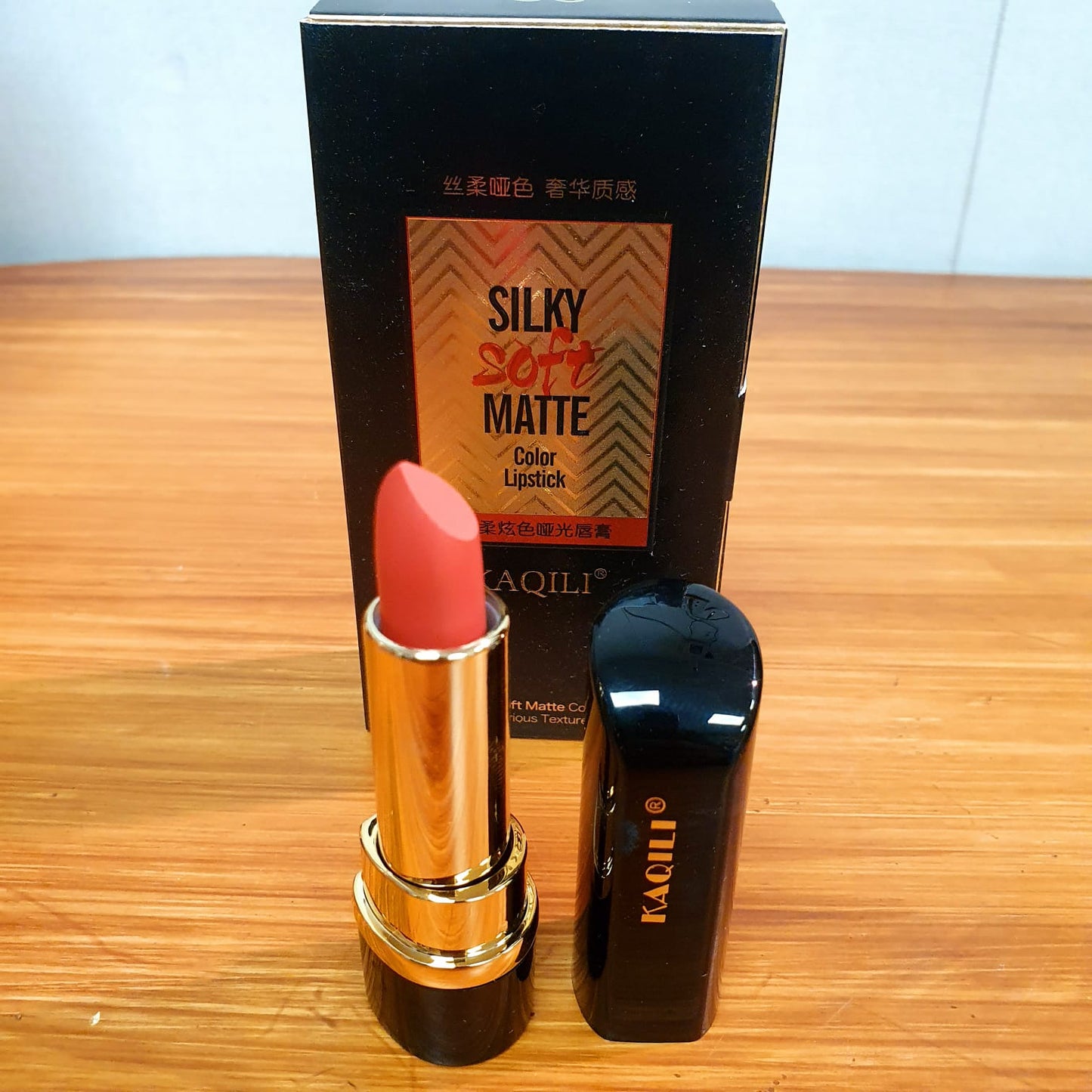 Silky soft matte lipstick