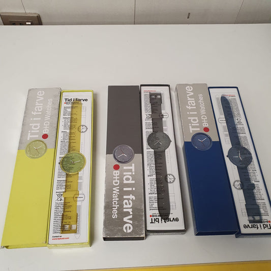 Tid I Farve Watch , 12200