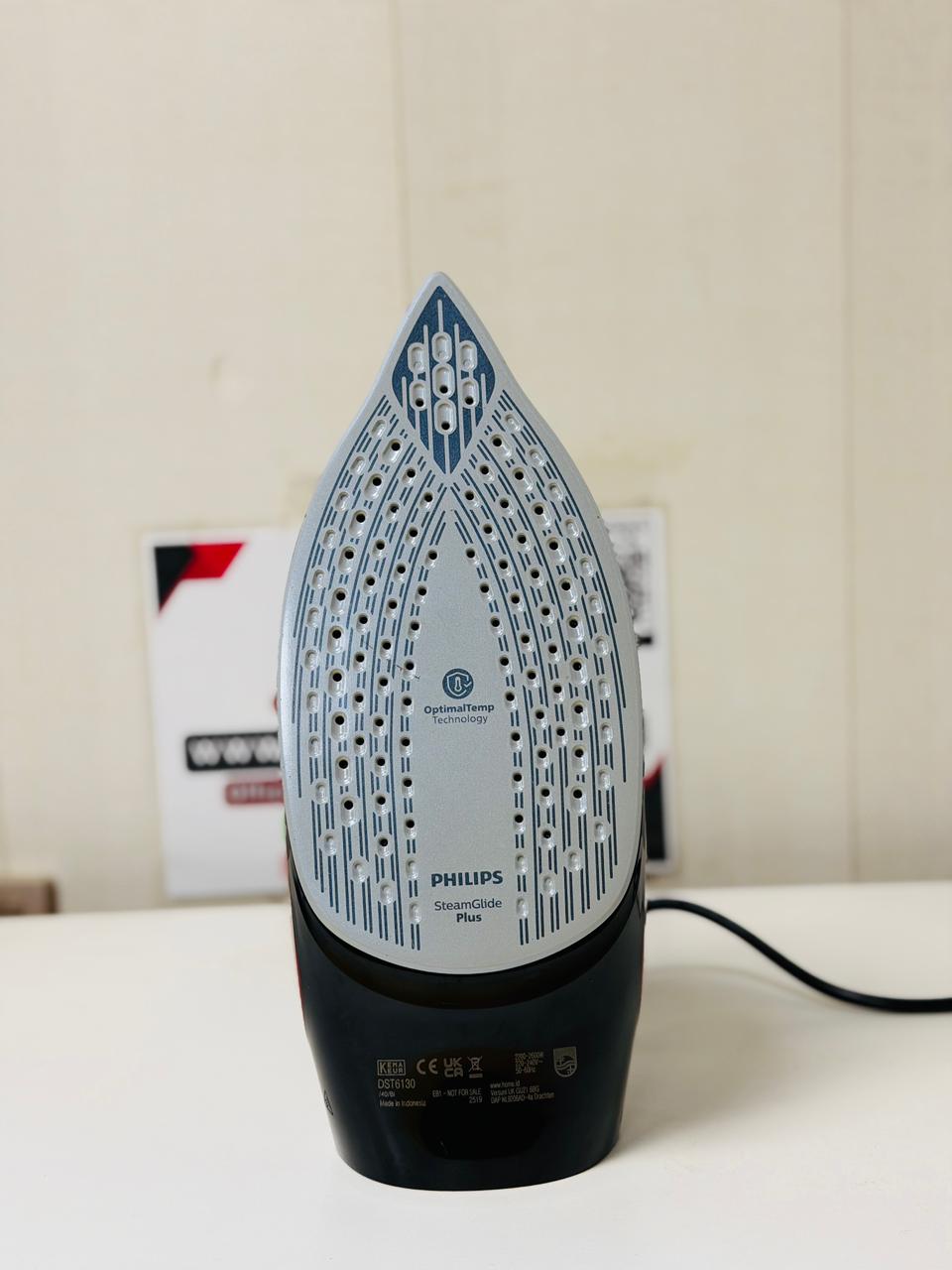 Original Philips 6000 Series Steam Iron Without Box Lot Stock Minor Scratches