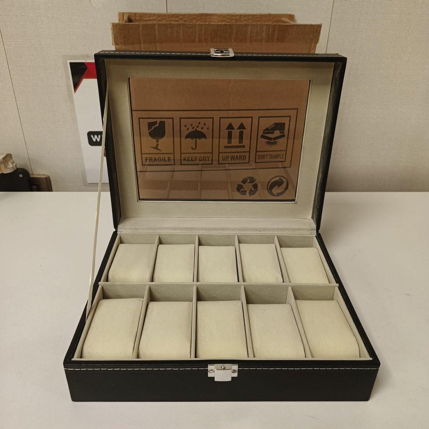 10 Watches Leather Display Box, 183000