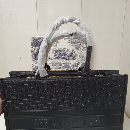 Christian Dior Hand bag With Small Bag, 15950