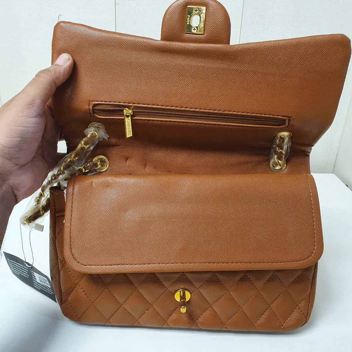 Chanel Ladies Shoulder Bag Golden Chain, 24950