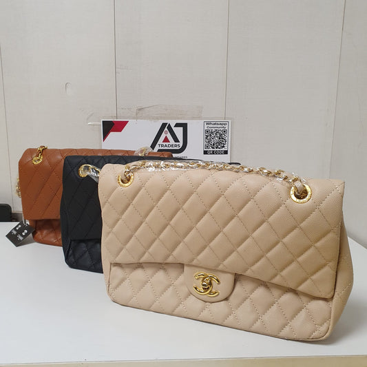 Chanel Ladies Shoulder Bag Golden Chain, 24950