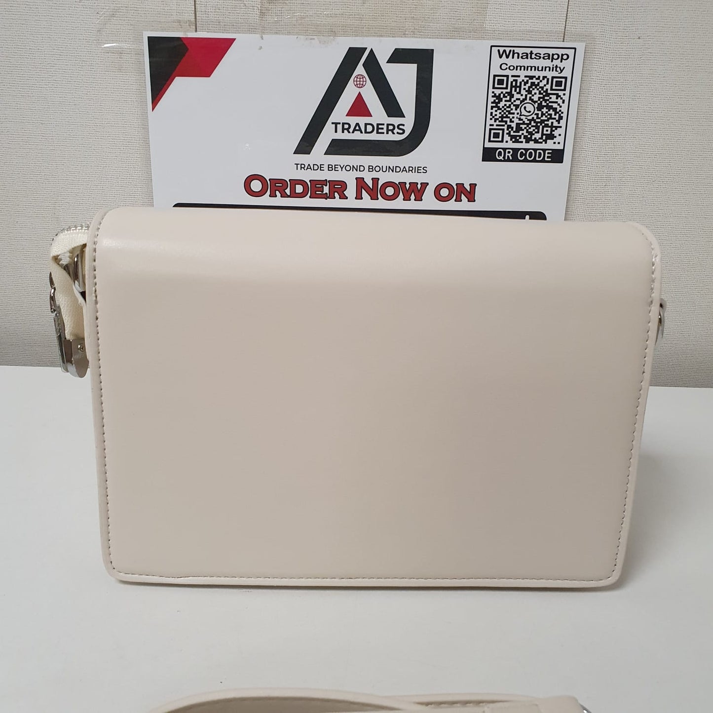 Dior Ladies Hand Bag Side Buckle, 52950
