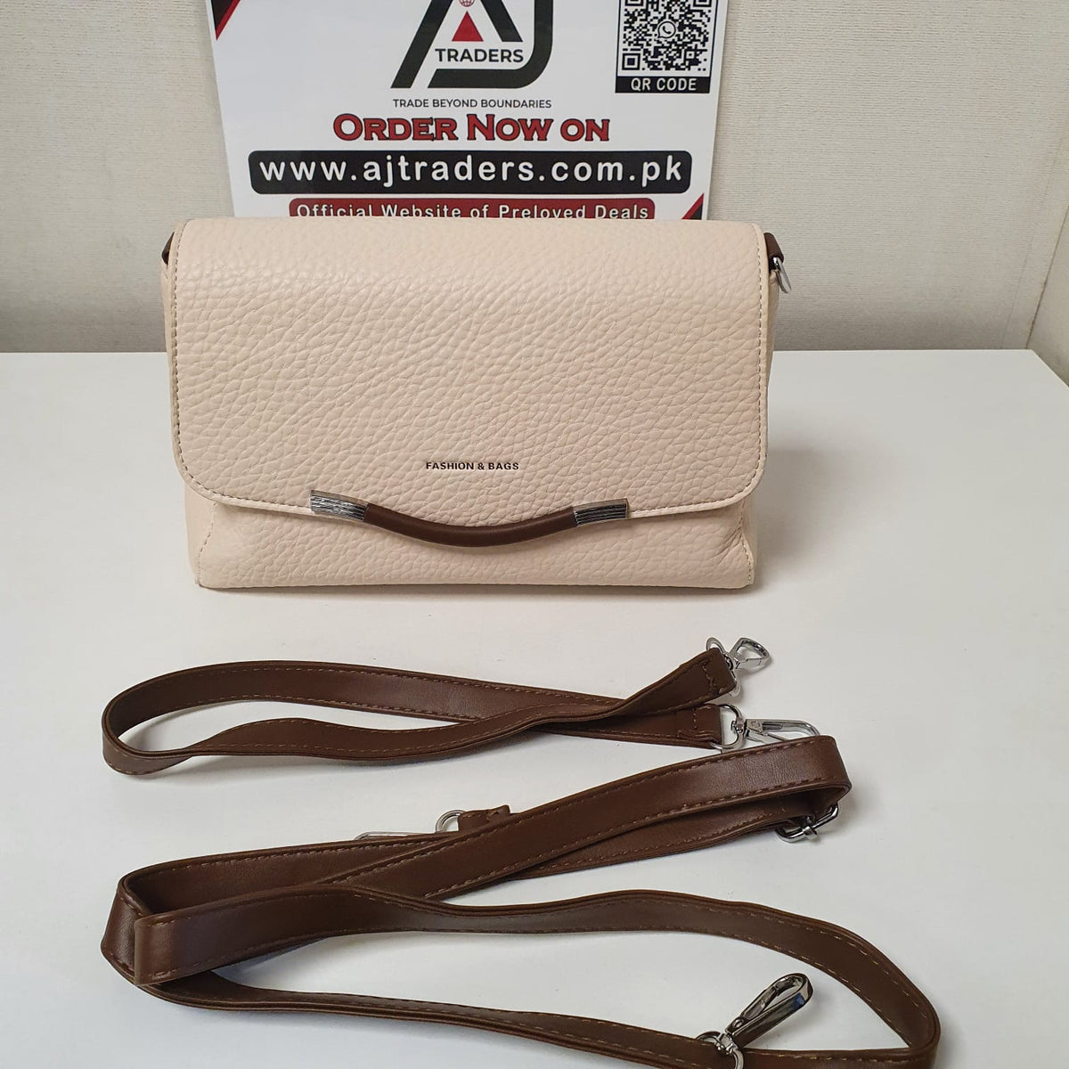 Ladies Fashion Bag , 42950