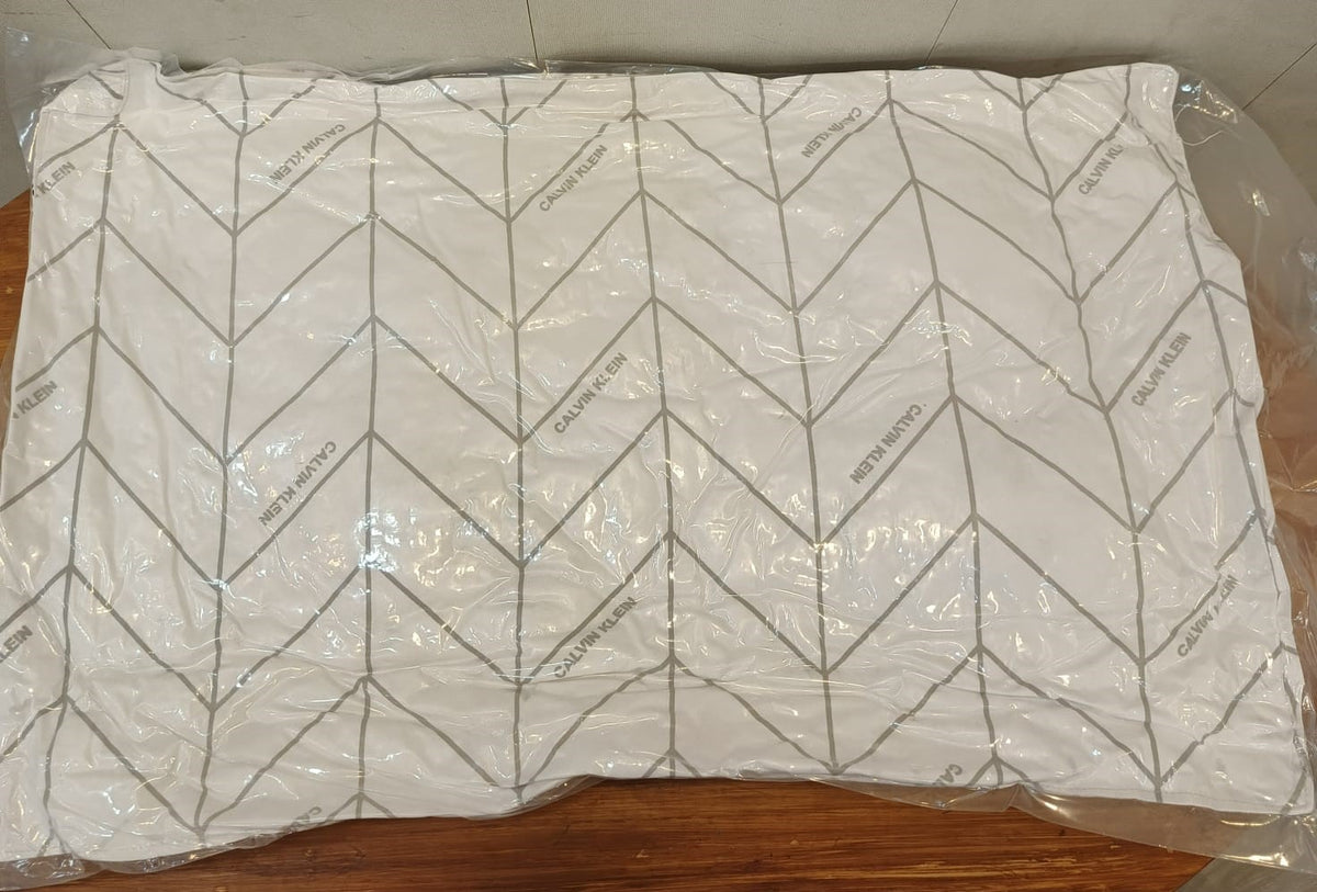 Calvin Klein CK Hypoallergenic & Sustainable fiber Pillow