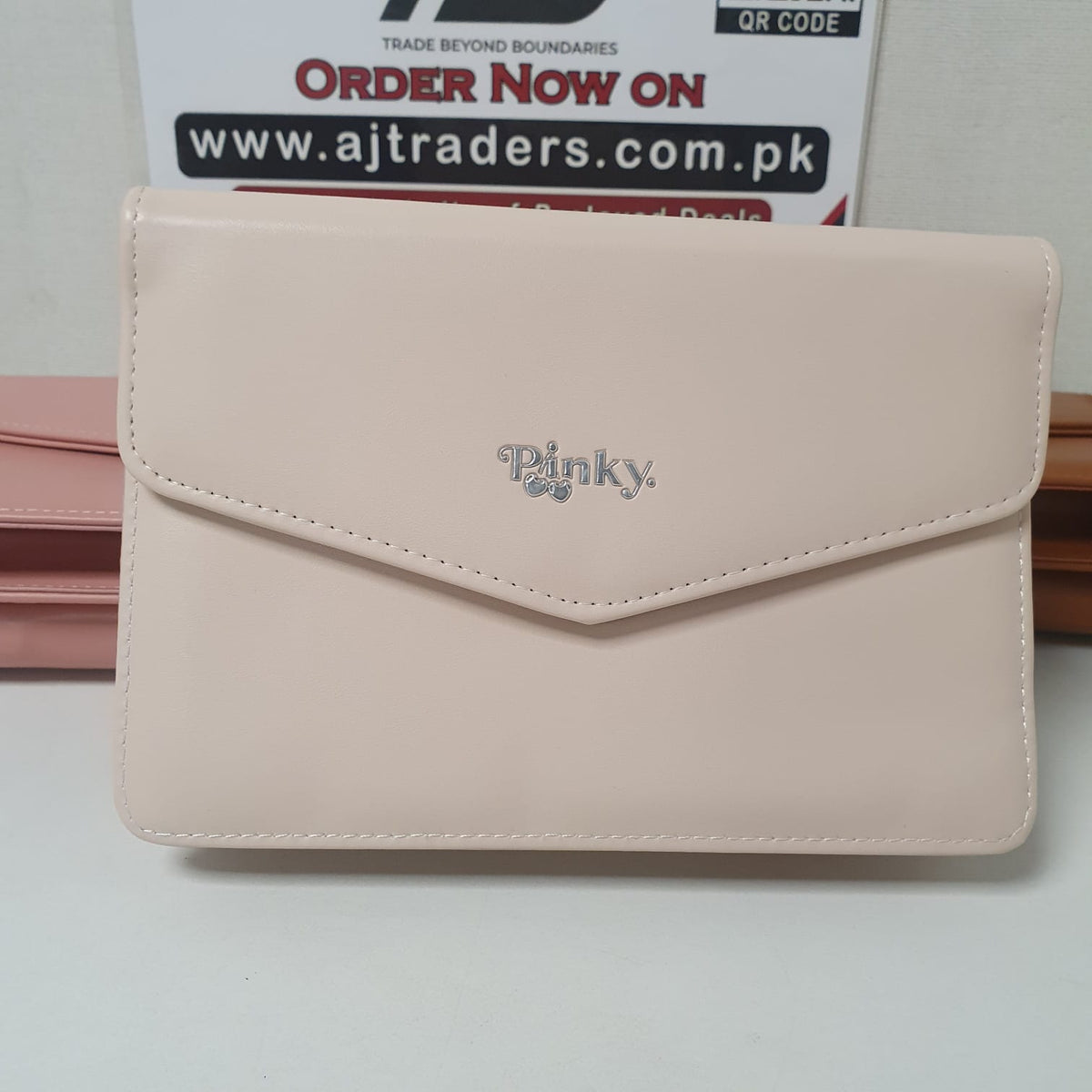 Pinky Ladies Hand bag, 12400