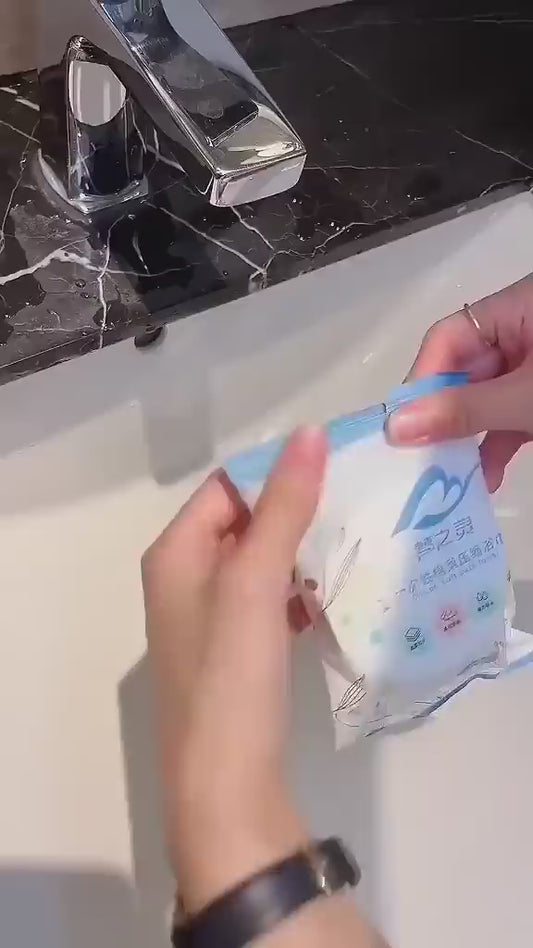 Large  Compressed  Towel, 61200