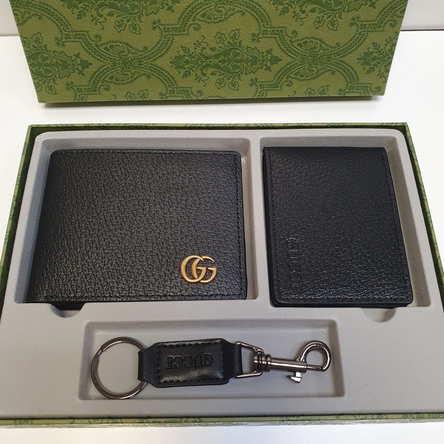 Gucci gents wallet gift pack