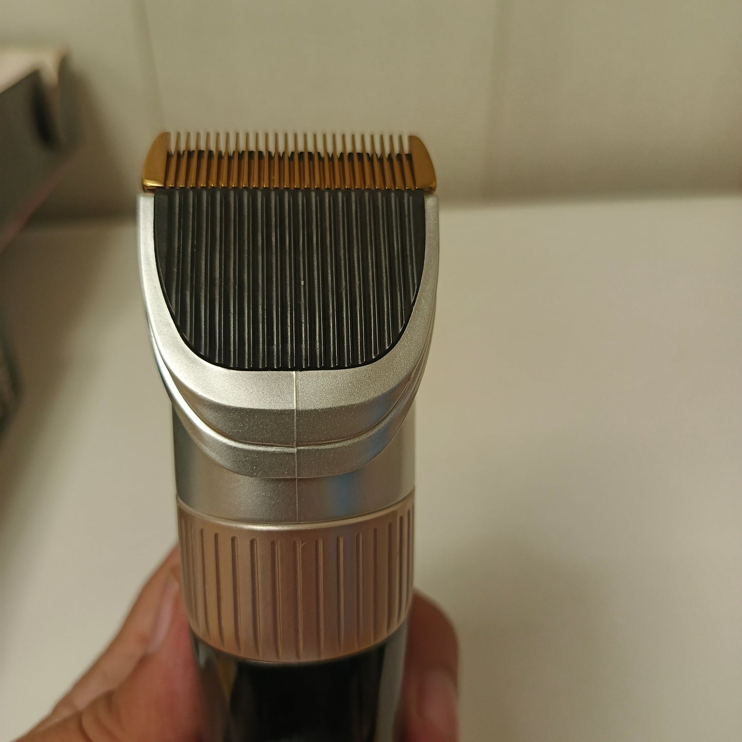 InterMac Professional Trimmer with 2 Batteries
