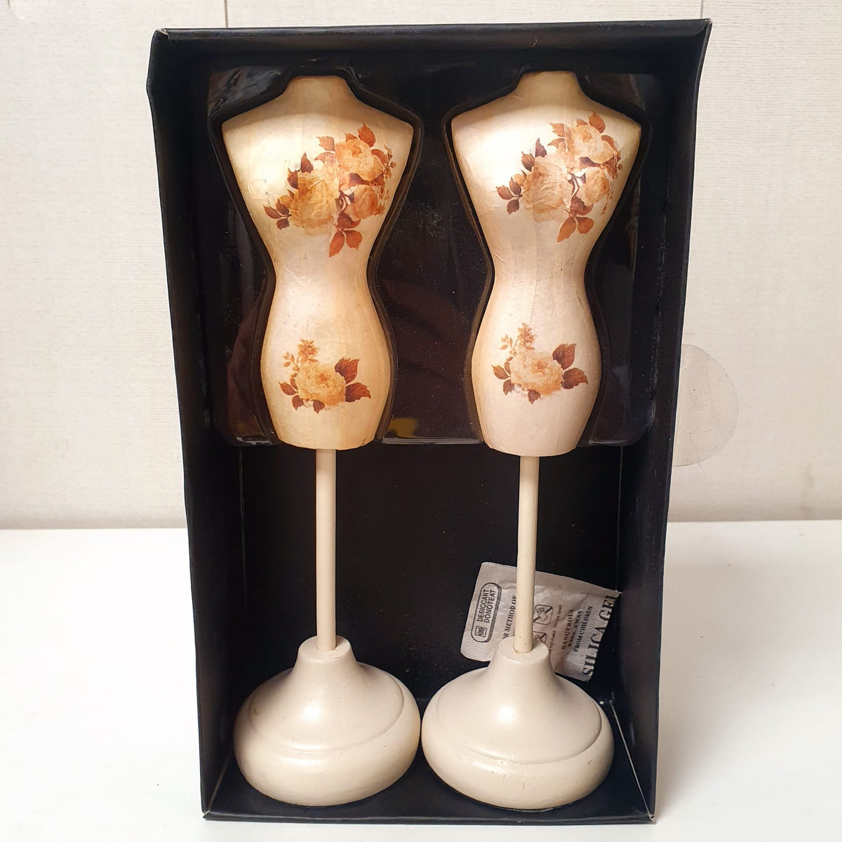 Jewellery mannequin pair